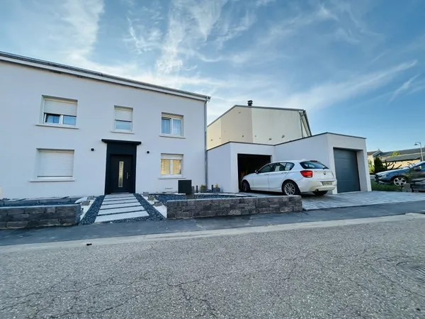 Maison 8 pièces 192 m²