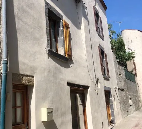 Location maison de bourg à ORCET