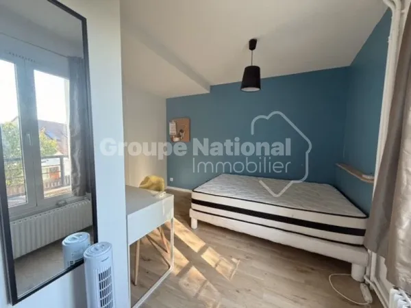 Chambre 10 pièces 100 m²
