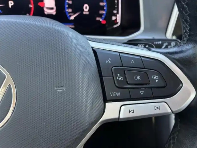 Volkswagen T-Roc 1.5 tsi evo 150ch style dsg7 — photo 30