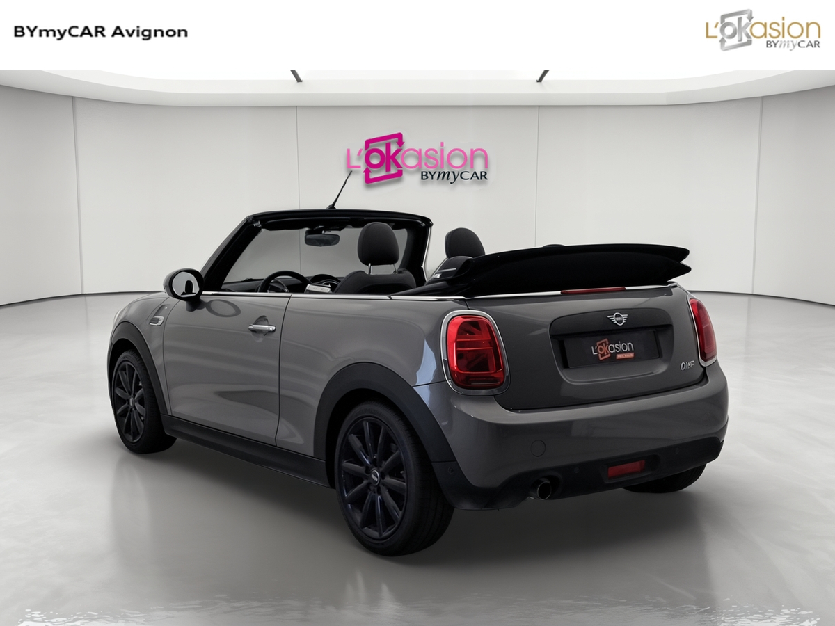 Mini Cabriolet One 102 ch — photo 3