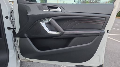 Peugeot 308 1.2 Puretech 130 EAT8 - GT Line – 2019 – 132202 km – Essence – Boîte Automatique — photo 40