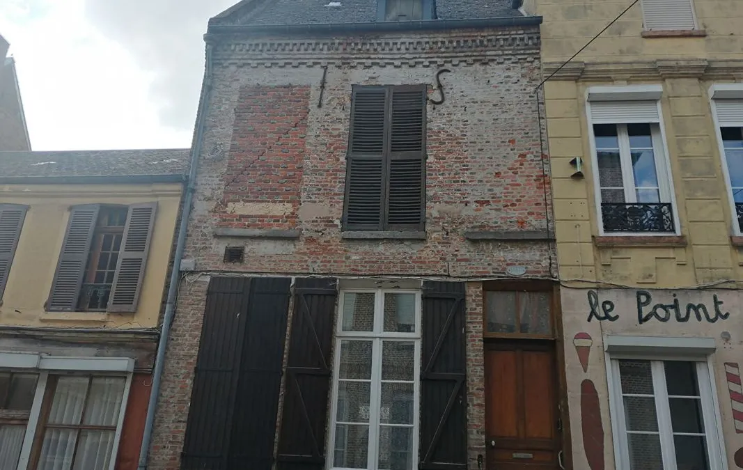 Photo 1