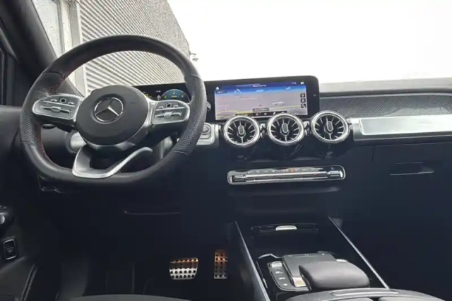 Mercedes Glb 200 d 8g-dct — photo 28