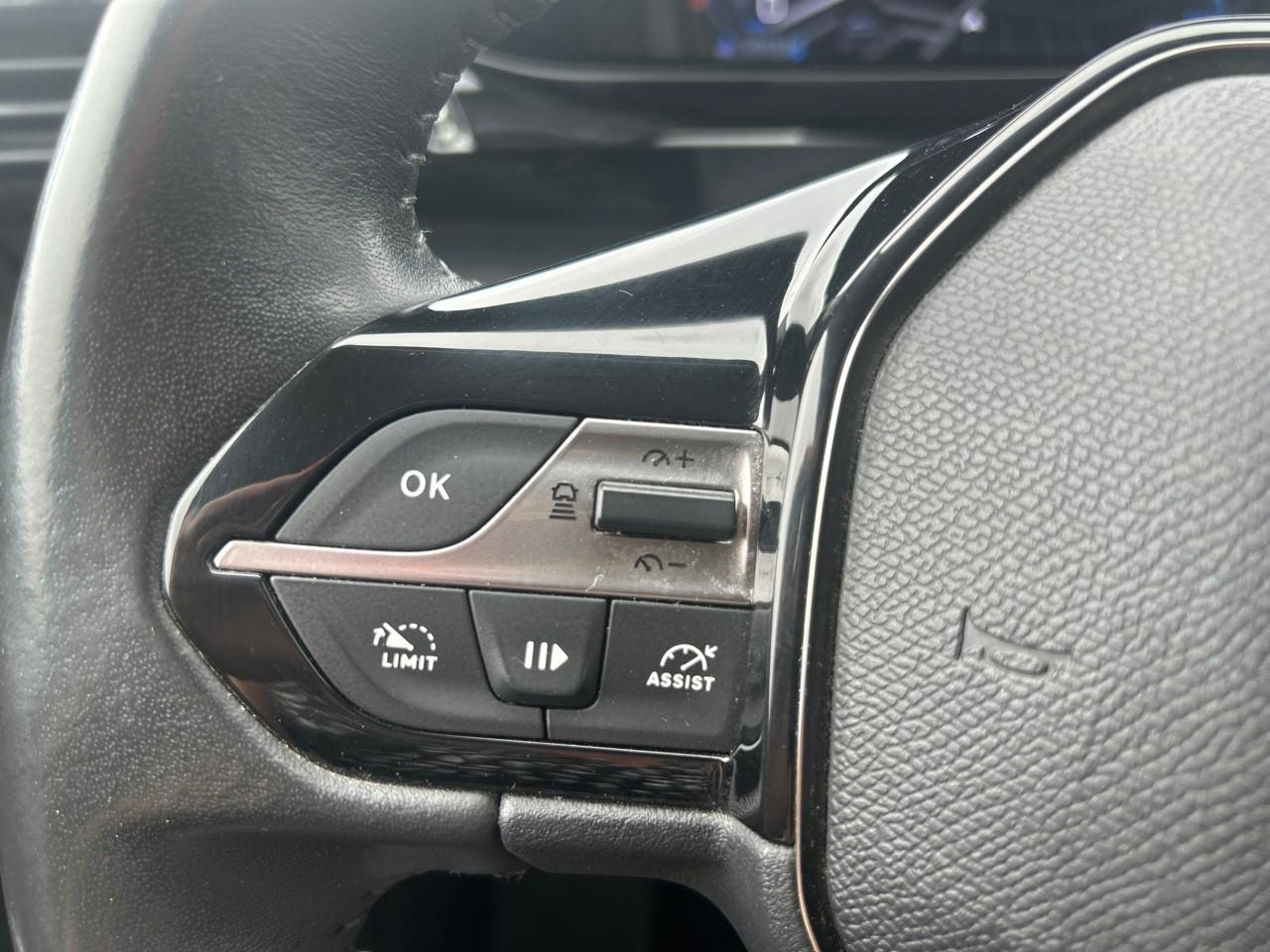 Peugeot 308 sw 1.5 bluehdi 130ch s&s allure pack — photo 16