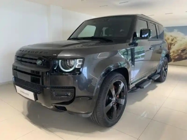 Land Rover Defender 110 2.0 p300e phev x — photo 1