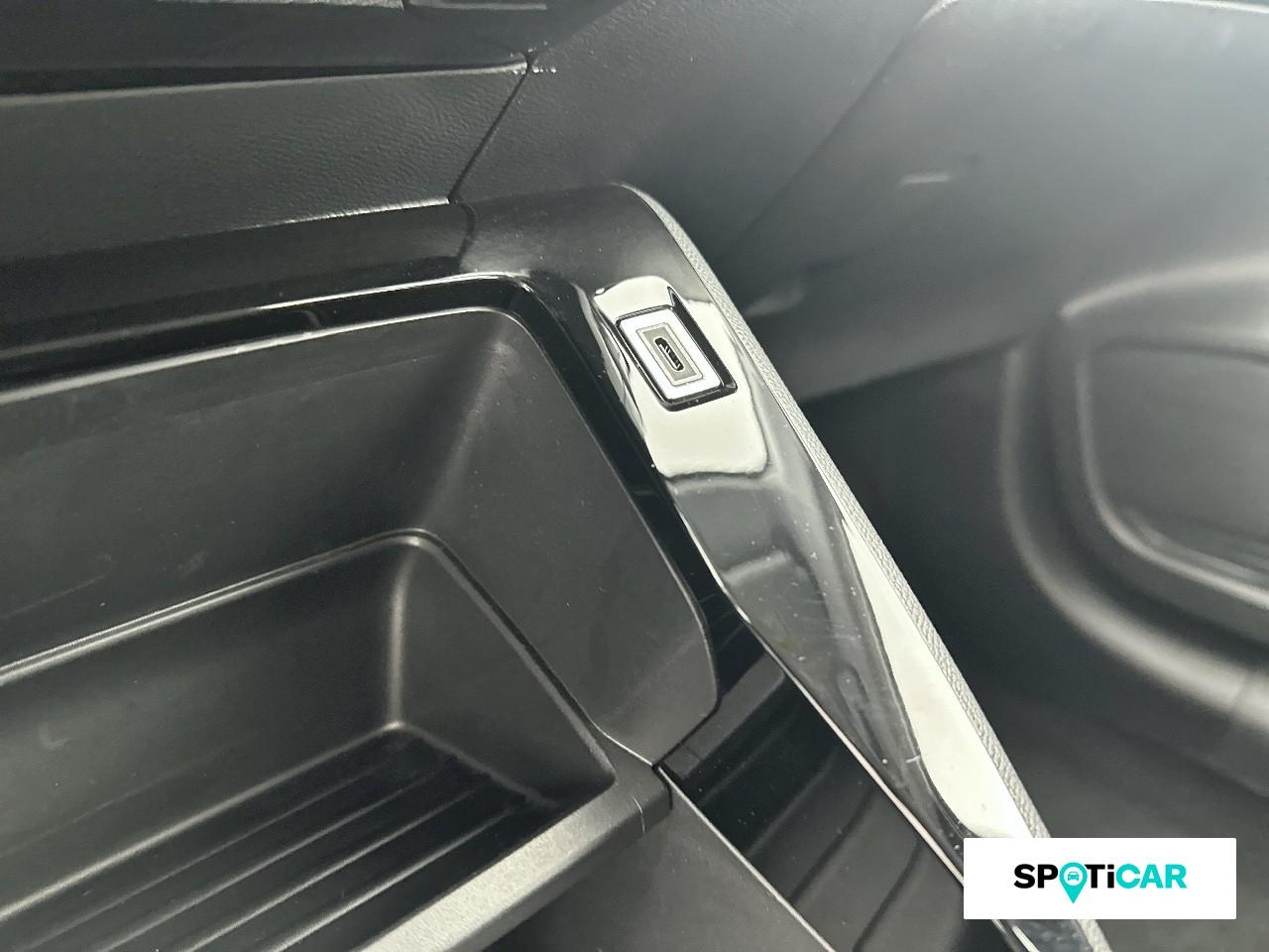 Peugeot 208 1.2 hybrid 110ch style e-dcs6 — photo 18