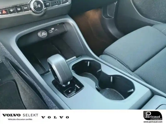 Volvo Ex40 single extended range 252 ch 1edt — photo 35