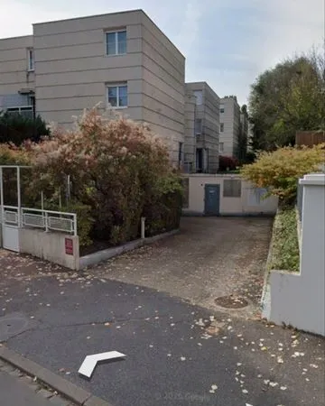 Place de parking à louer