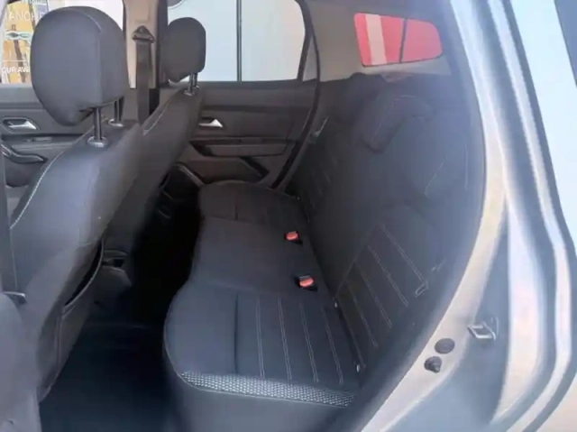 Dacia Duster 1.5 blue dci 115ch prestige 4x2 e6u — photo 10