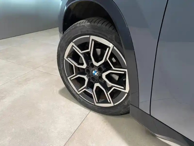 Bmw X1 sdrive18i 136ch xline — photo 8