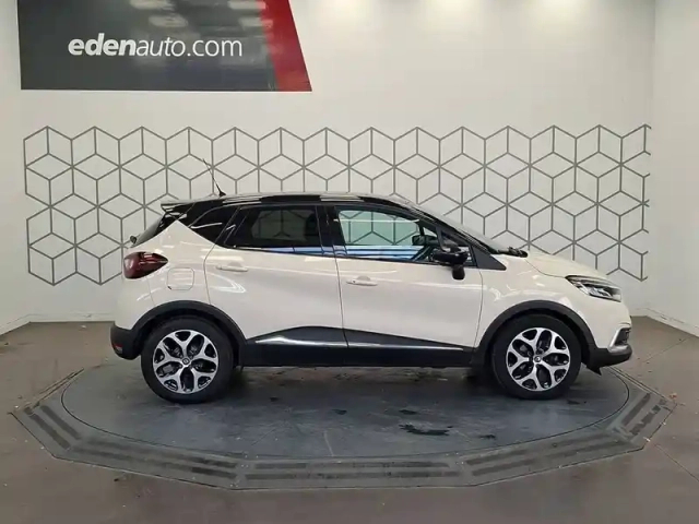 Renault Captur dci 90 edc — photo 6