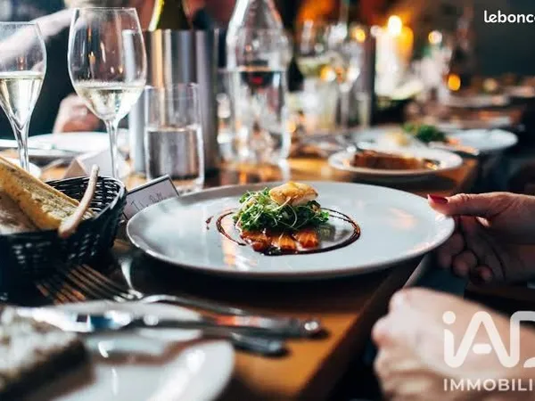 Restaurant 260 m² Tours