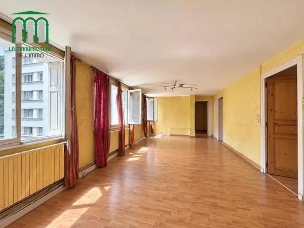 Appartement traversant T4 - 2 chambres