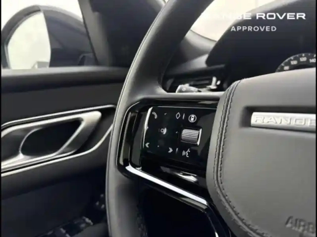Land Rover Range Rover velar 2.0 p400e 404ch phev dynamic se awd bva — photo 12