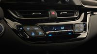 Toyota C-Hr 184h Distinctive 2WD E-CVT MC19 — photo 26