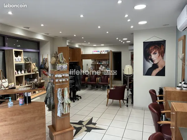 Local 135 m²