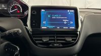 Peugeot 208 1.2 PureTech 82ch E6.c Signature 5p — photo 19