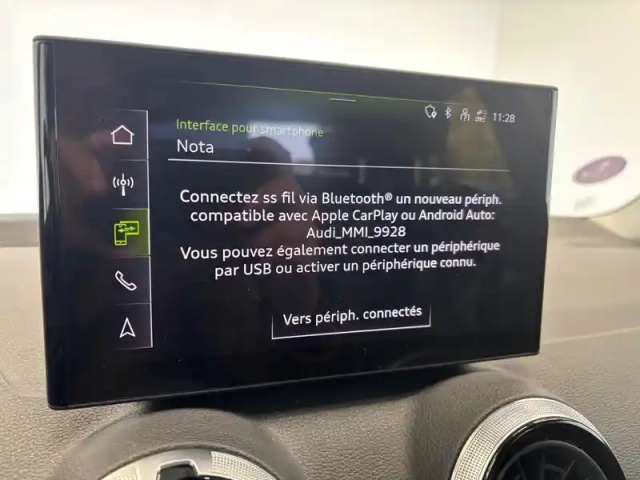 Audi Q2 35 tfsi 150 s tronic 7 — photo 16