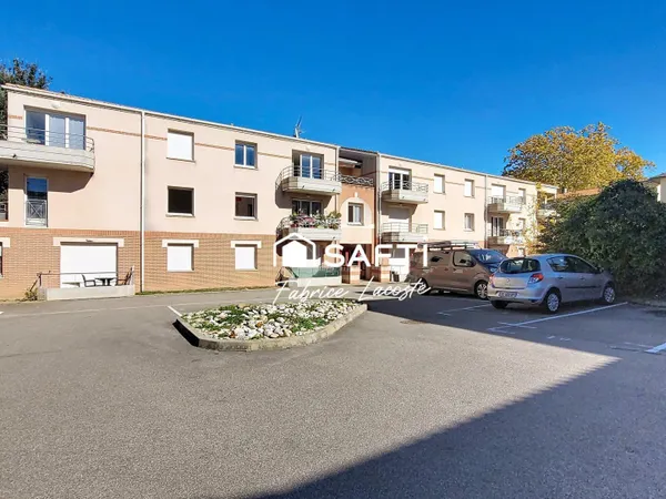 Appartement T2 - 43 m²- balcon/terrasse et parking