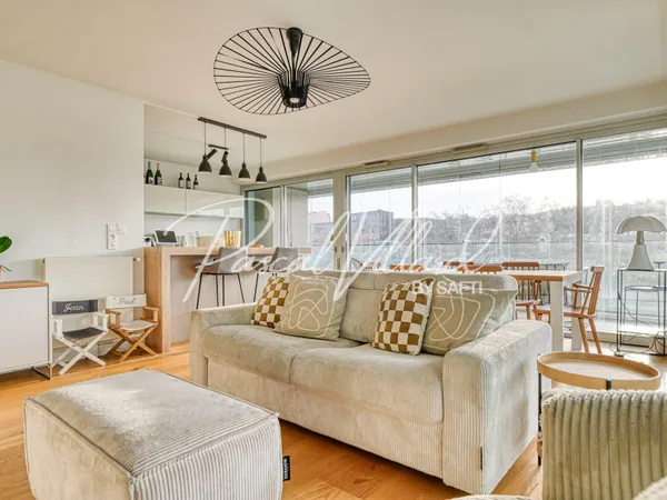 BOULOGNE BILLANCOURT- QUARTIER ILE SEGUIN /RIVES DE SEINE-APPARTEMENT DE 4 PIECES SPACIEUX ET TRES L