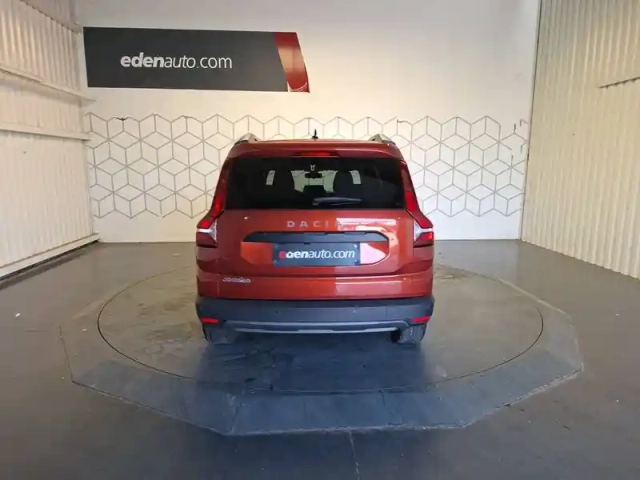 Dacia Jogger eco-g 100 7 places — photo 4