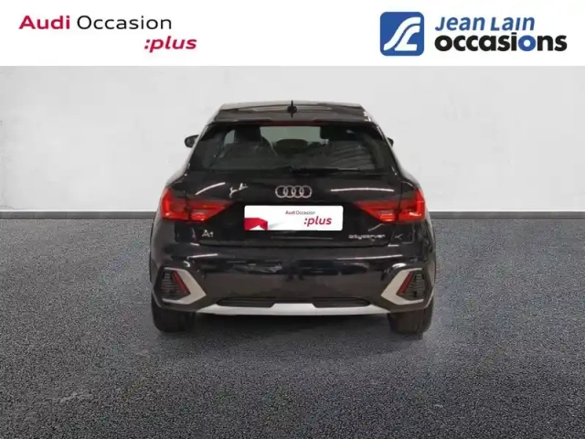 Audi A1 citycarver 35 tfsi 150 ch s tronic 7 — photo 6