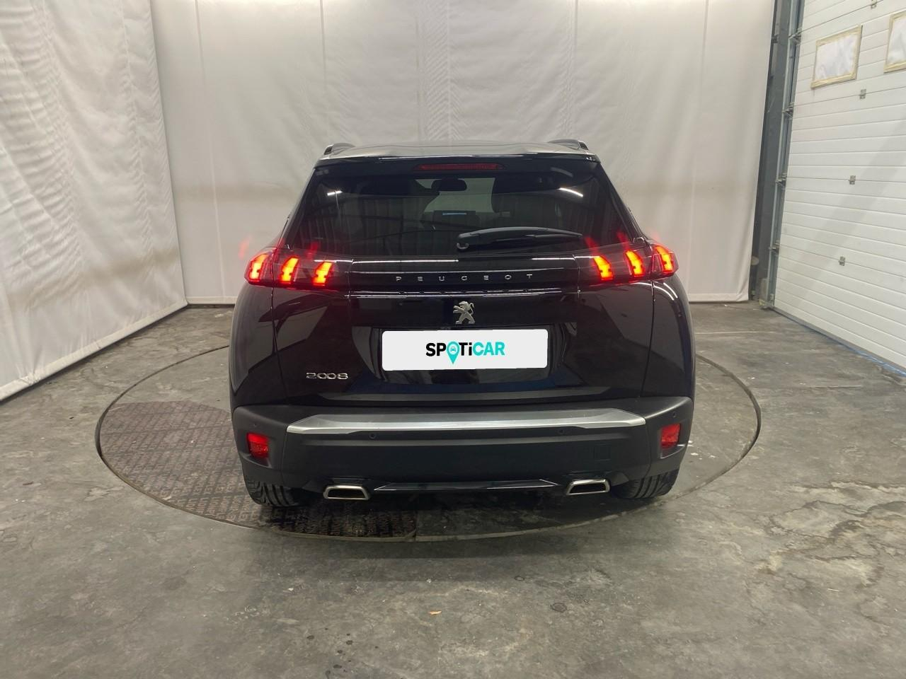 Peugeot 2008 puretech 130 s&s eat8 roadtrip — photo 4