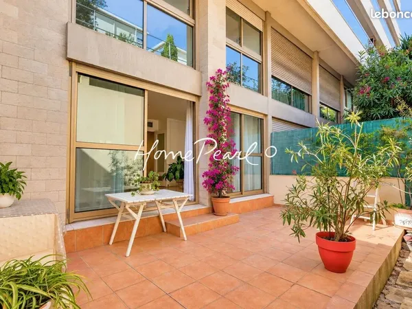 Studio 1 pièce 30 m²