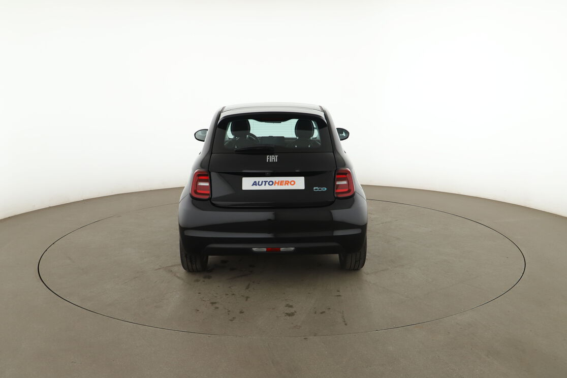Fiat 500e Electrique 42 kWh Icone — photo 4