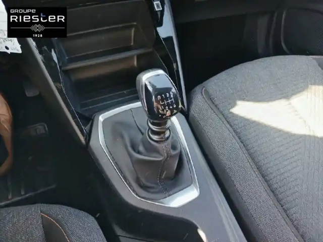 Peugeot 2008 100 s&amp;s bvm6 — photo 19