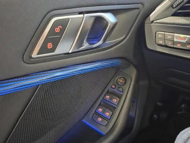 Bmw Serie 1 série 1 118da 150ch m sport — photo 12