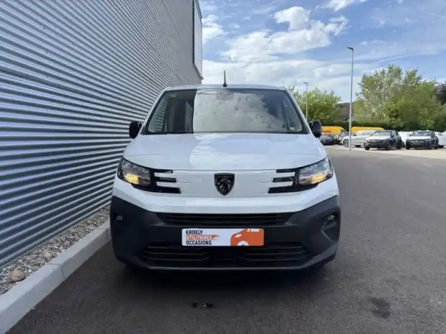 Peugeot Partner 1.5l 100ch xl 950kg pack premi — photo 2