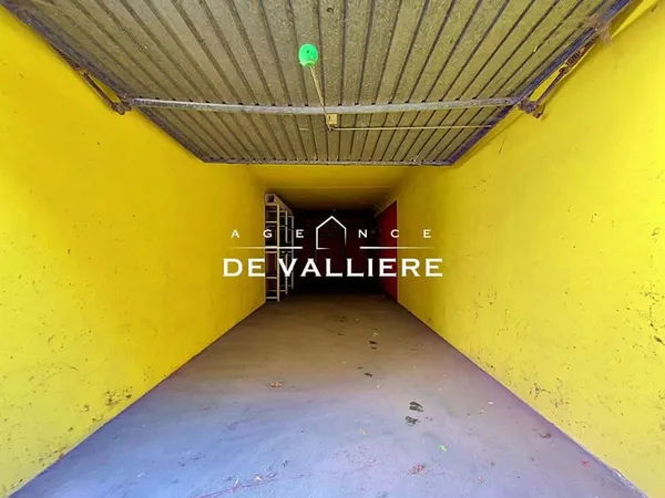 Parking 30 m²