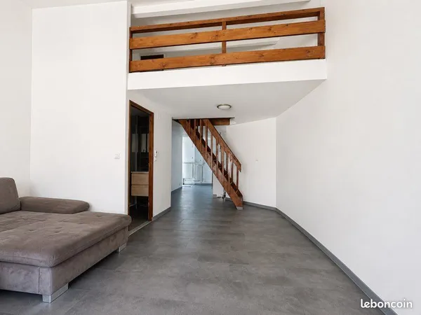 🏡 Charmant duplex d'environ 50 m² - Héricourt | 520 HC