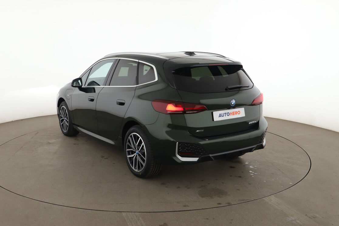 BMW Série 2 Active Tourer 225e xDrive M Sport DKG7 — photo 3