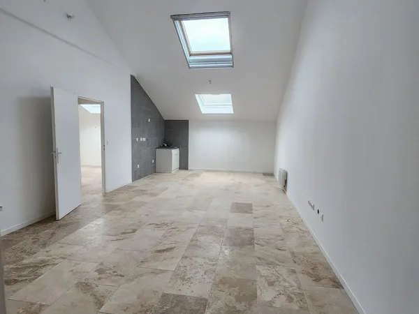 Immeuble 10 pièces 360 m²