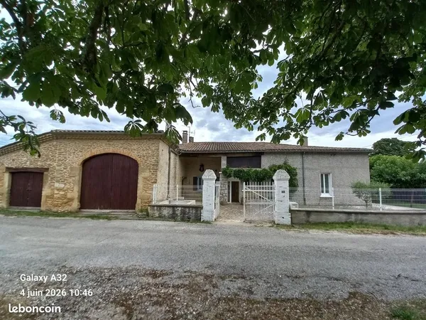 Propriété 6 pièces 153 m²
