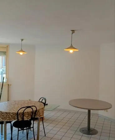 Appartement t2 53m2 (avec garage)vendu loué meublé 480 euros
