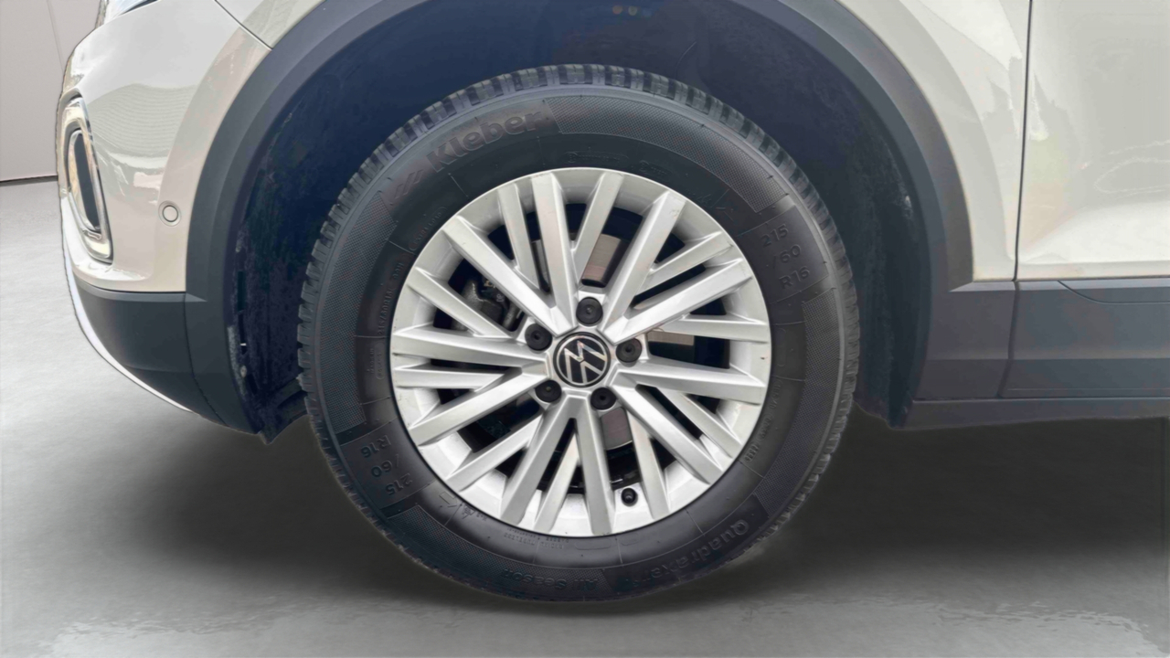Volkswagen T-Roc 1.0 TSI 110 Start/Stop BVM6 — photo 16