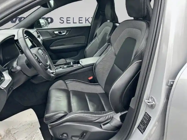Volvo V60 t6 awd recharge 253 ch + 145 ch geartronic 8 — photo 5