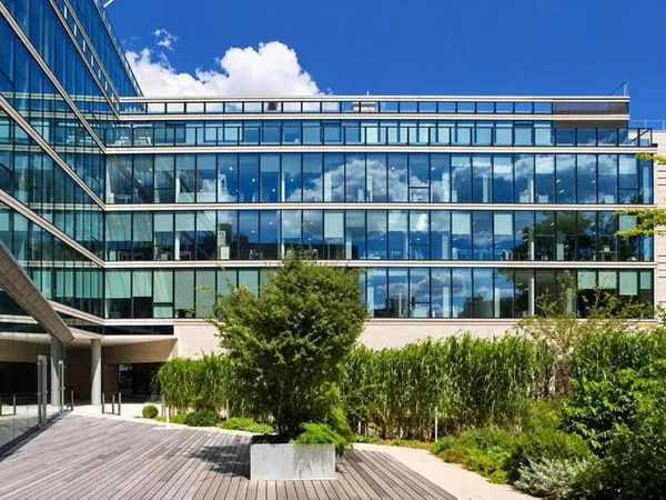 Bureaux 1510 m²