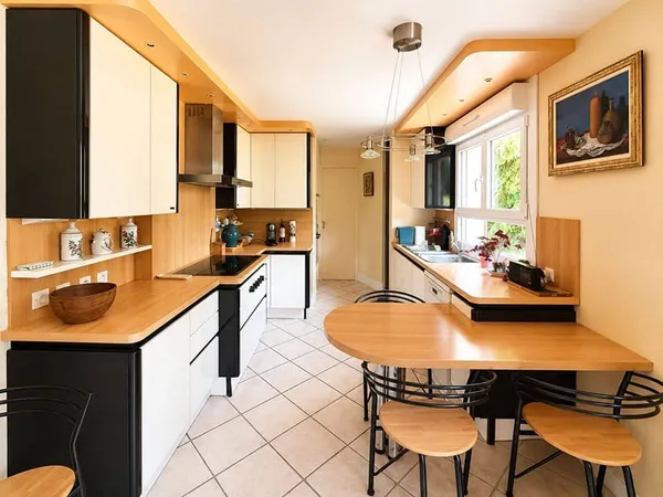Maison 7 pièces 190 m²