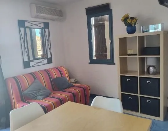 Charmant Studio Cabine pour étudiant pour 9 mois- Visite du bien possible prochainement