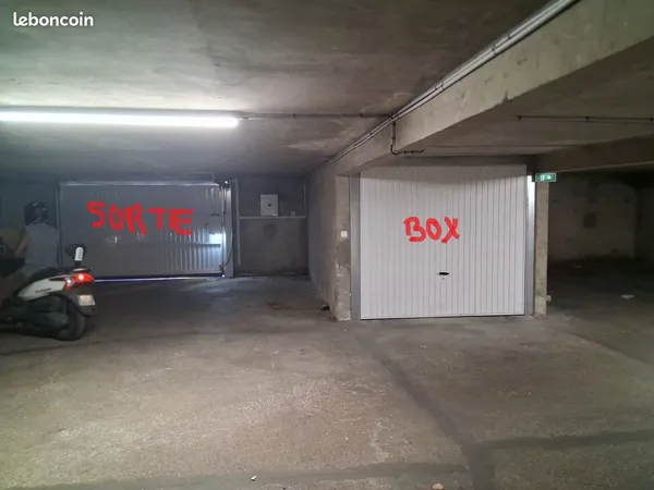 🚗 BOX À LOUER - 140 CC / mois à partir de septembre
