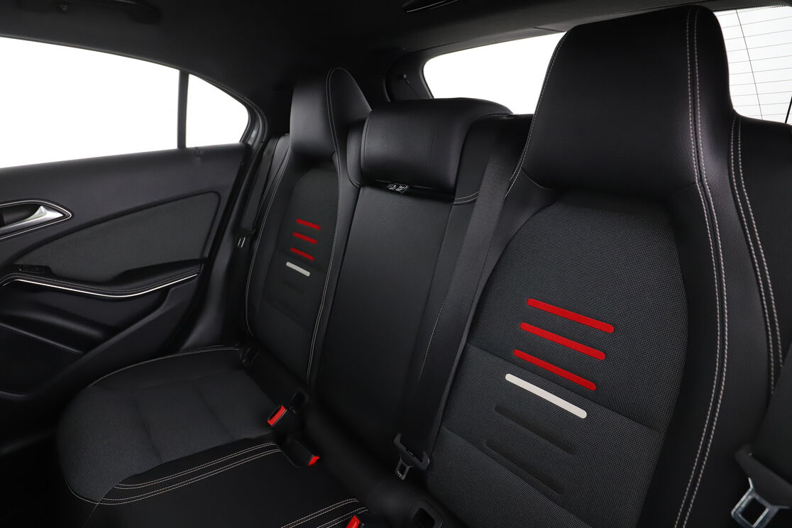 Mercedes-Benz Classe A 200 d Sport Edition 7G-DCT — photo 13