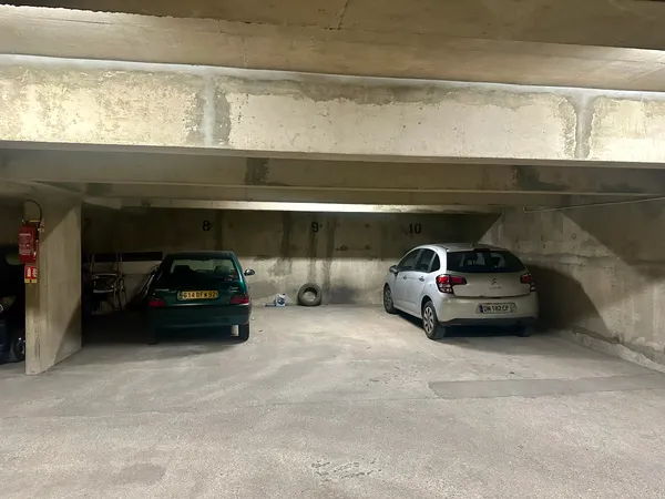 Loue parking