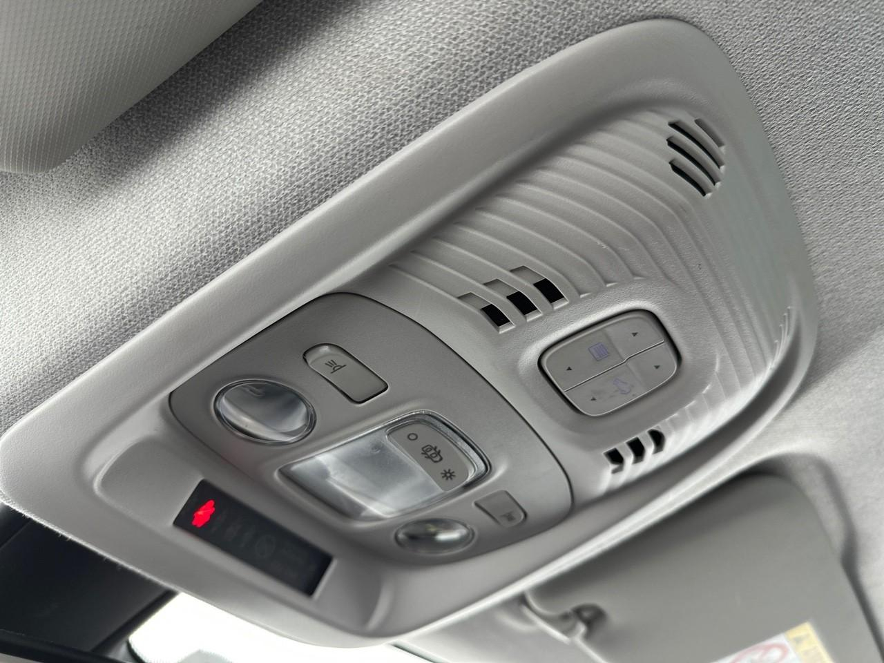 Citroën C3 Aircross puretech 110 s&s bvm6 shine pack — photo 35