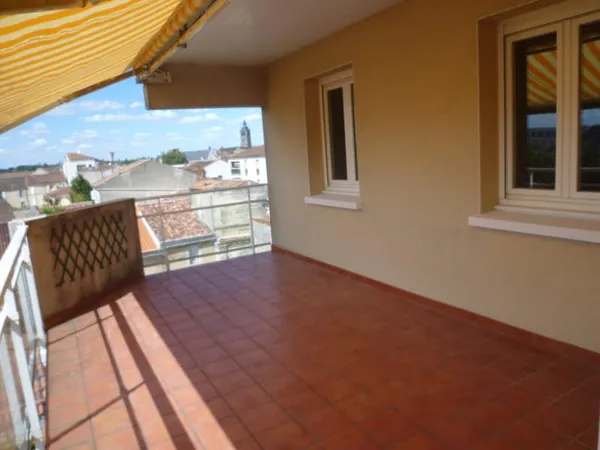 APPARTEMENT de standing, au coeur de la ville