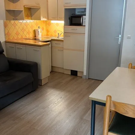 Studio meublé • vue panoramique mont-blanc • parking privatif